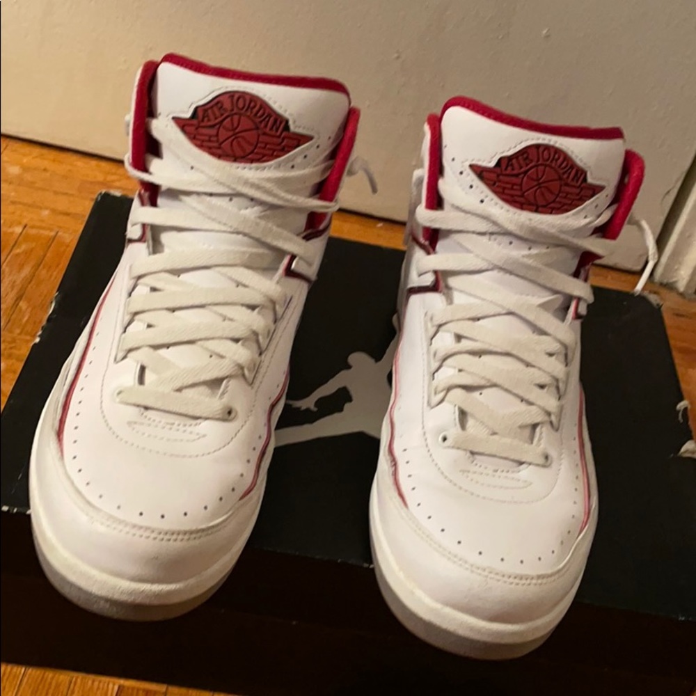 AIR JORDAN 2 RETRO 'CHICAGO HOME